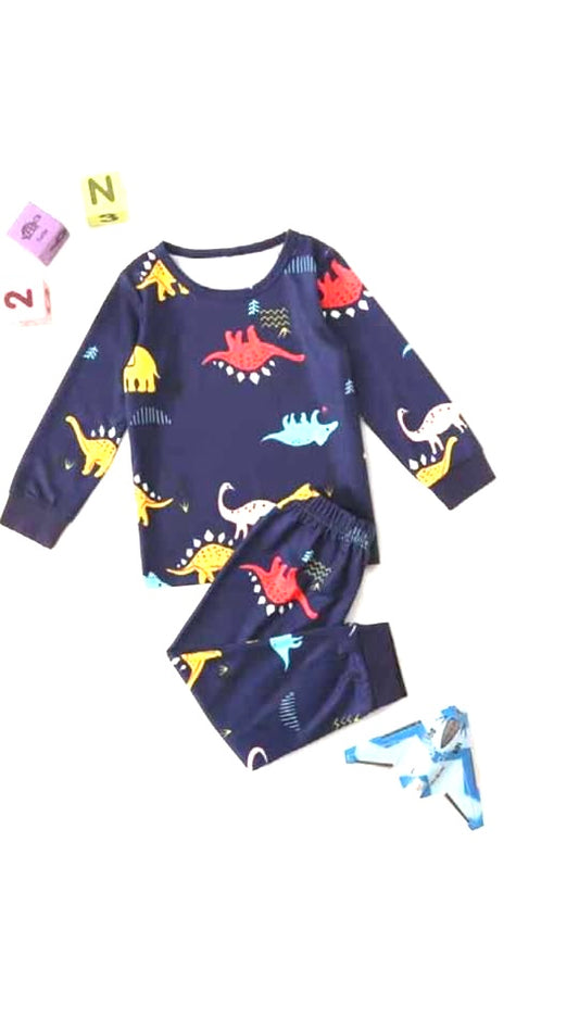 Pijama azul con dinos