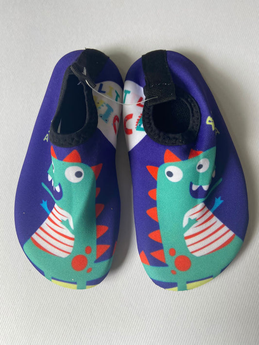 Water shoes